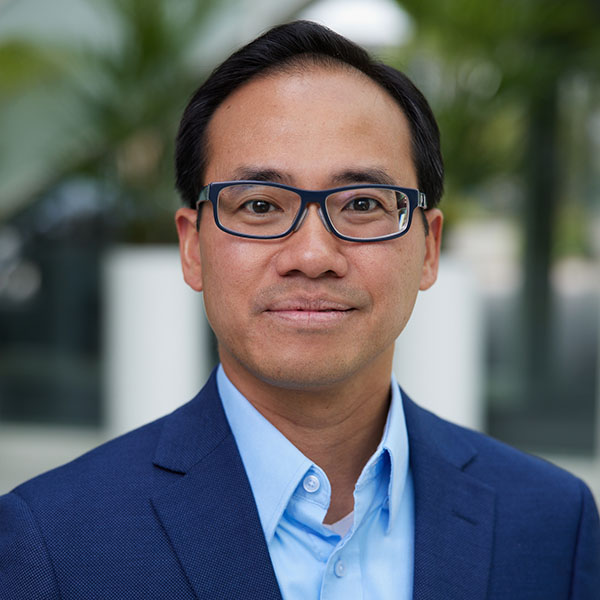 dr. Rizal Sebastian