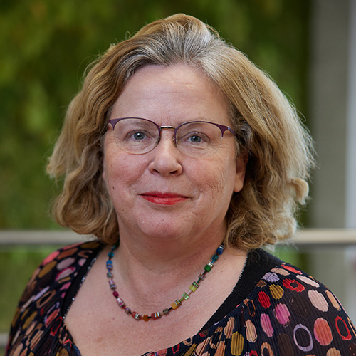 dr. Yvonne van Zaalen
