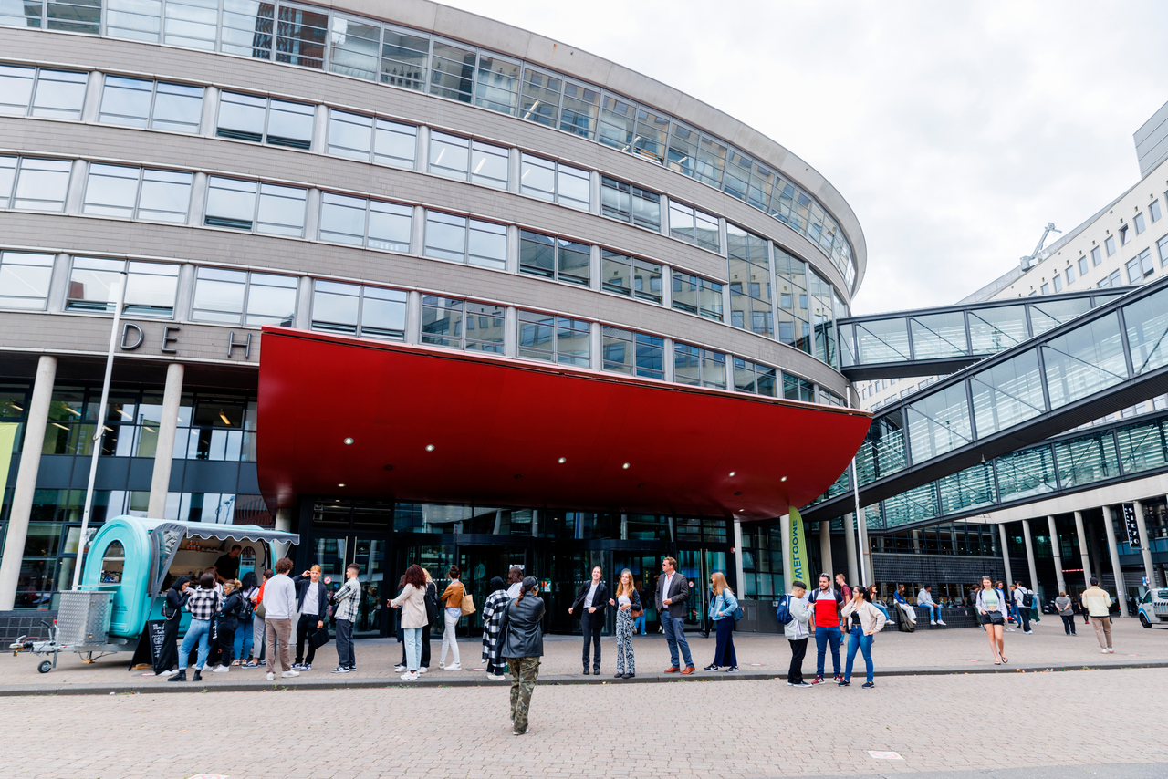 Gebouw van De Haagse Hogeschool