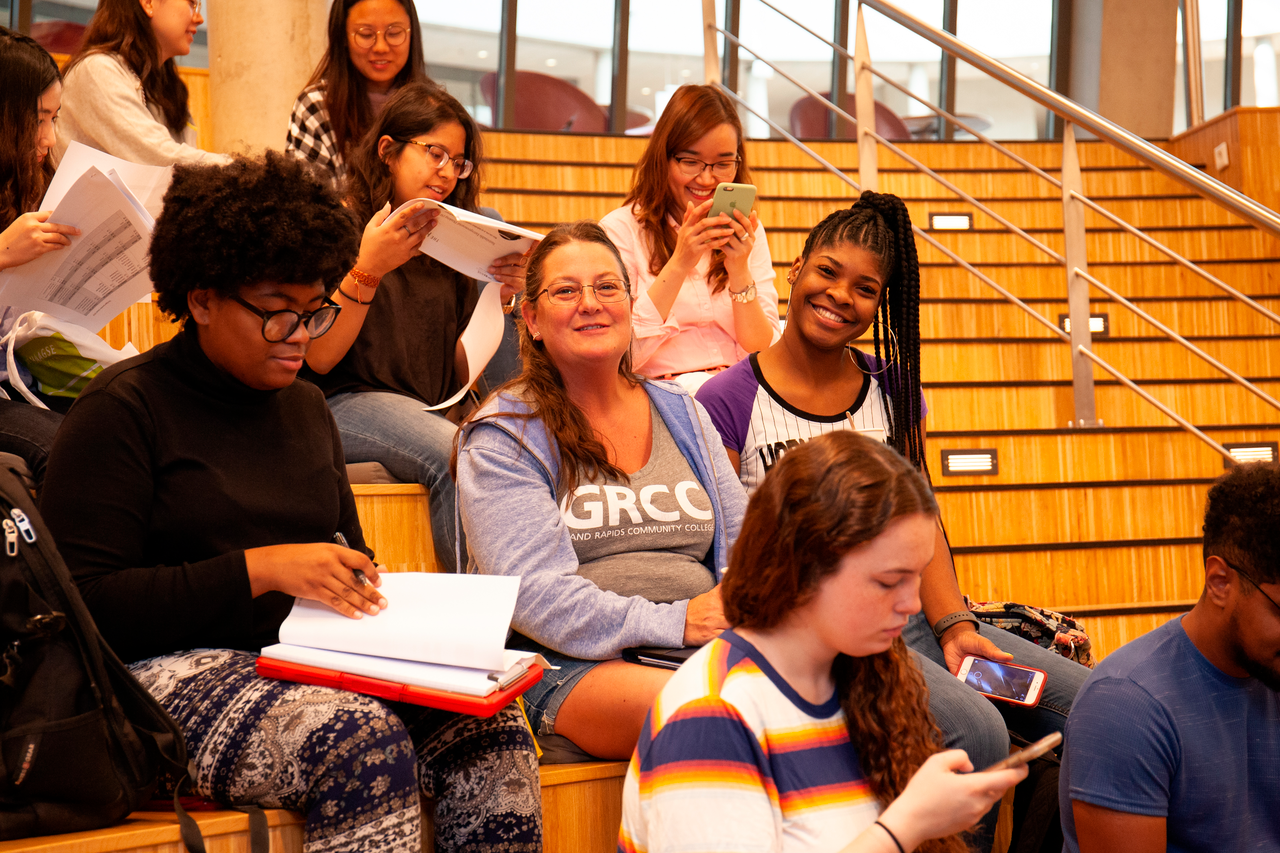 Studenten in hoorcollege zaal