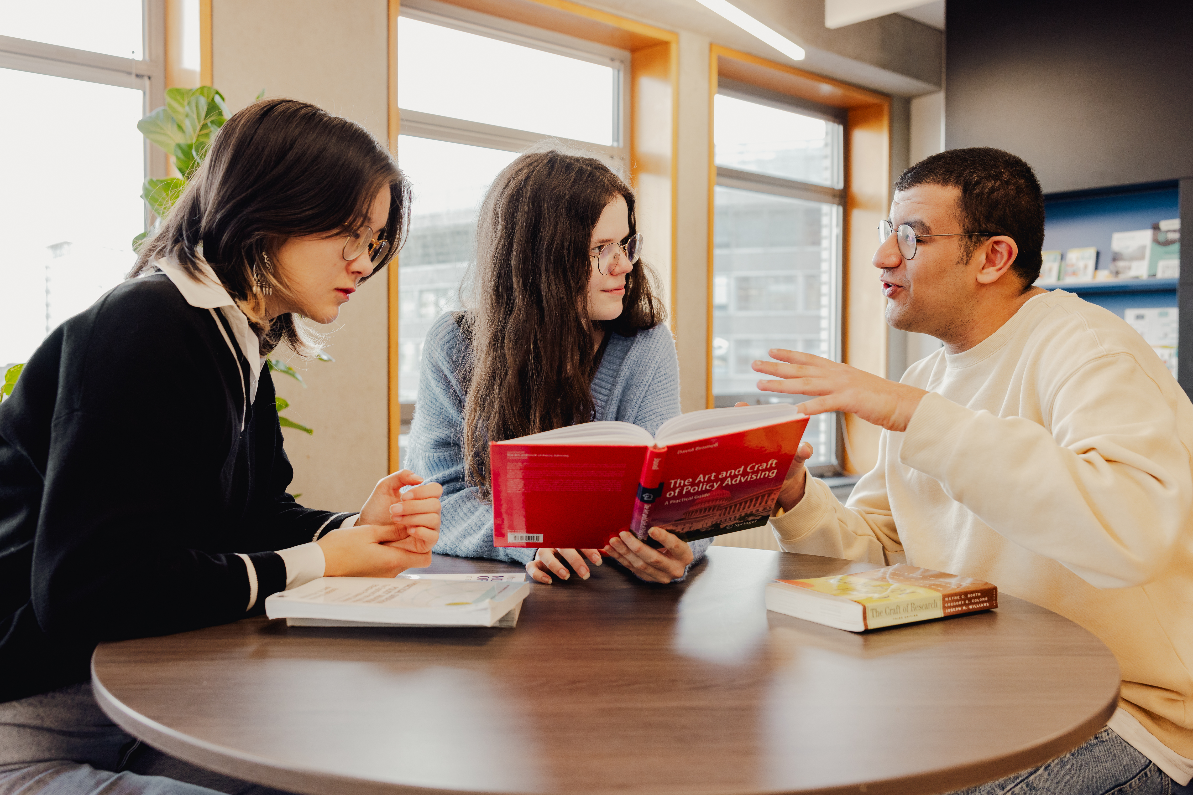 International Public Policy and Leadership studenten