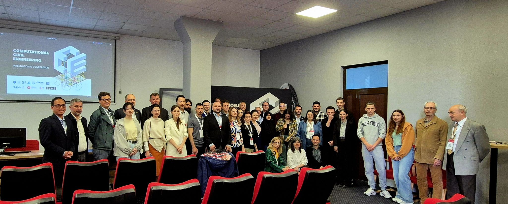 De Haagse Hogeschool deelt onderzoek naar duurzame, inclusieve en slimme steden tijdens internationale conferentie in Roemenië