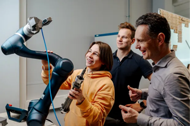 Why study tech at THUAS?