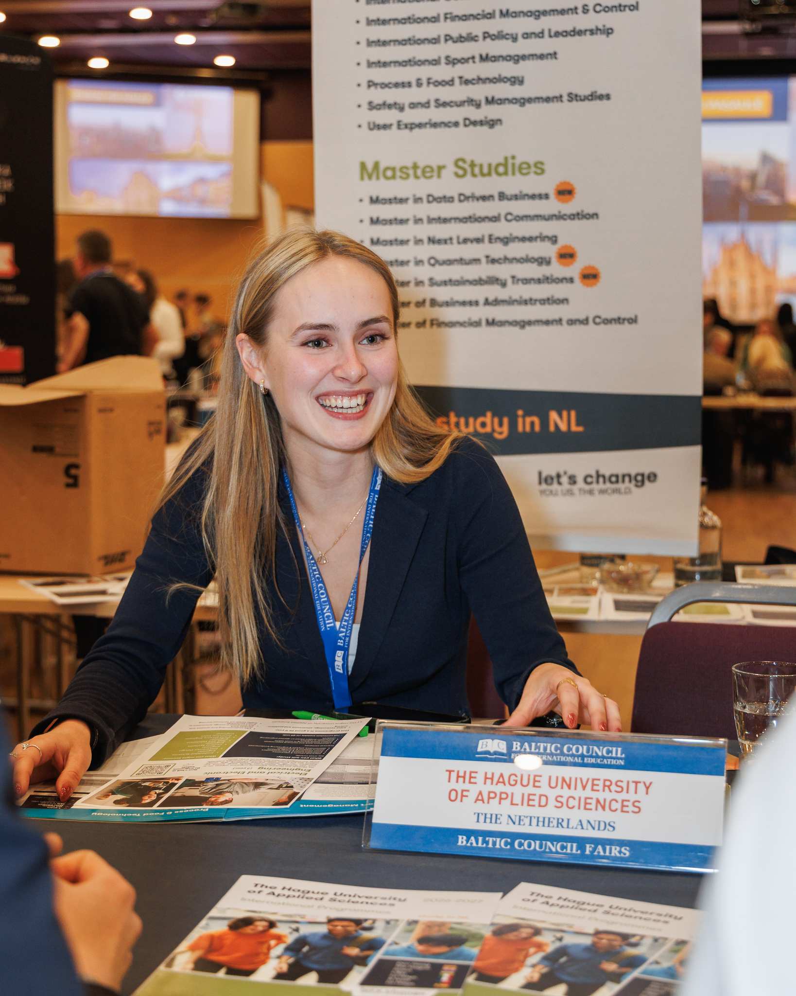 THUAS-representative during a fair